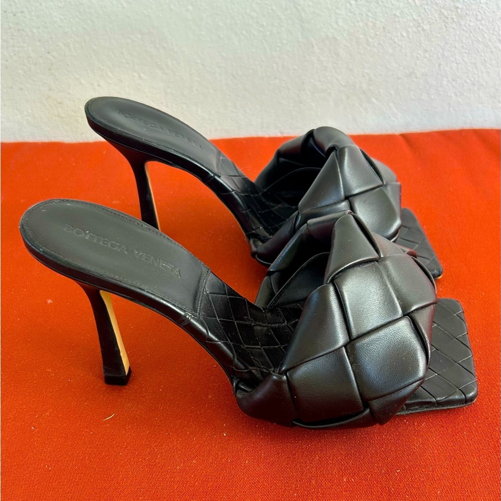 Bottega Veneta Lido Sandals